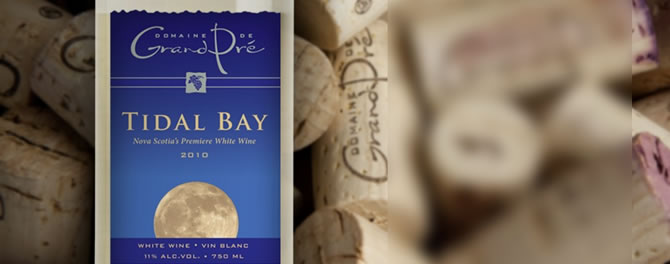 Tidal Bay white wine bottle label